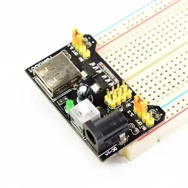 Fuente de alimentación para protoboard MB-102